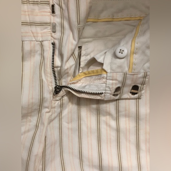 Gap Women’s Capri Striped Beige Cotton Pants - Picture 2 of 3
